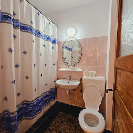 Casa Ramia Vama Veche